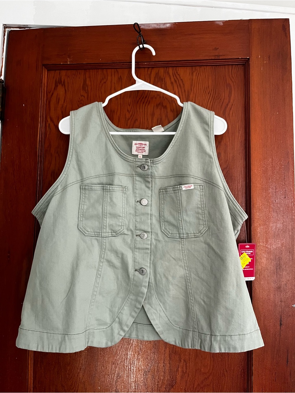 Brand new Levi Strauss Light Sage Green Button-Front Utility Vest